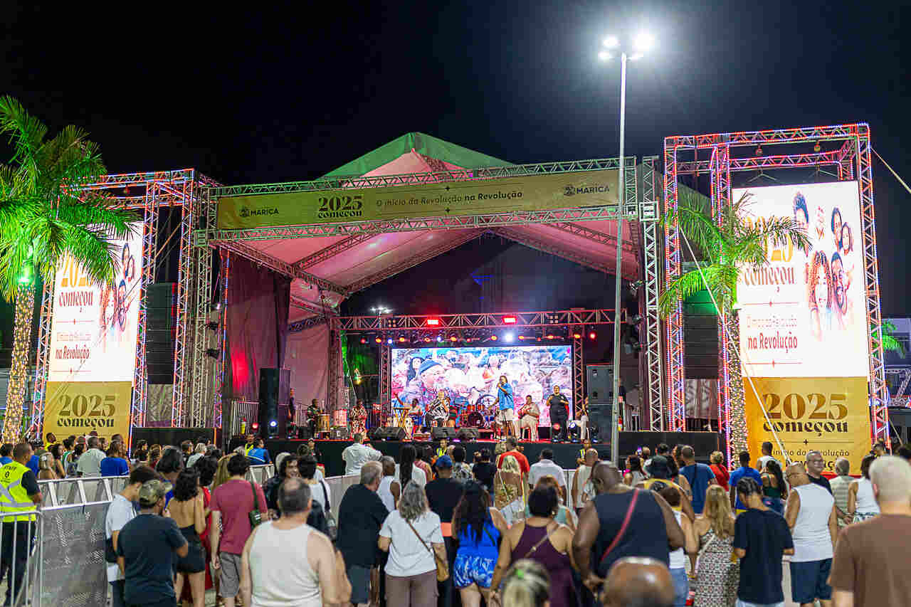 Shows na Praça Orlando de Barros Pimentel dão o tom de 2025